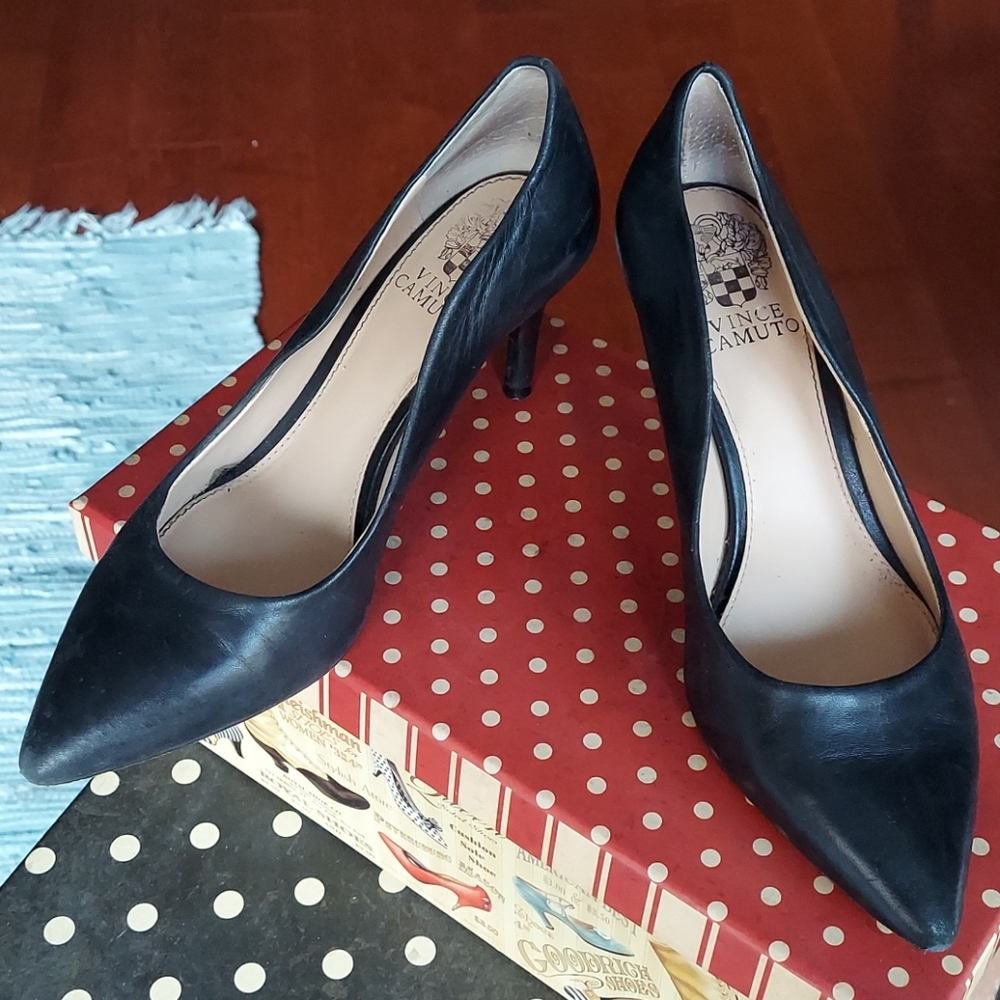 7 Black Leather Vince Camuto Heels